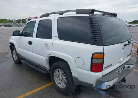 2005 Chevrolet Tahoe Z71 из США, поврежденный, VIN 1GNEC13T35R144158